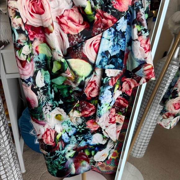 Floral Multicolor Women's Dress - Picture 2 of 5